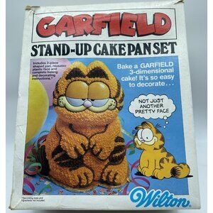 Garfield Stand-Up Cake Pan Set Wilton 3D Vintage 1978 with Box & Instructions